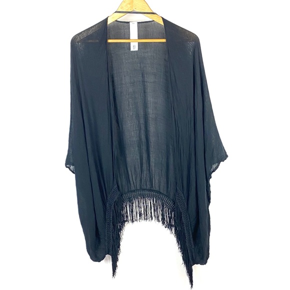 Nordstrom Accessories - 🌸Nordstrom Rack Womens Black Fringe Scarf 1037